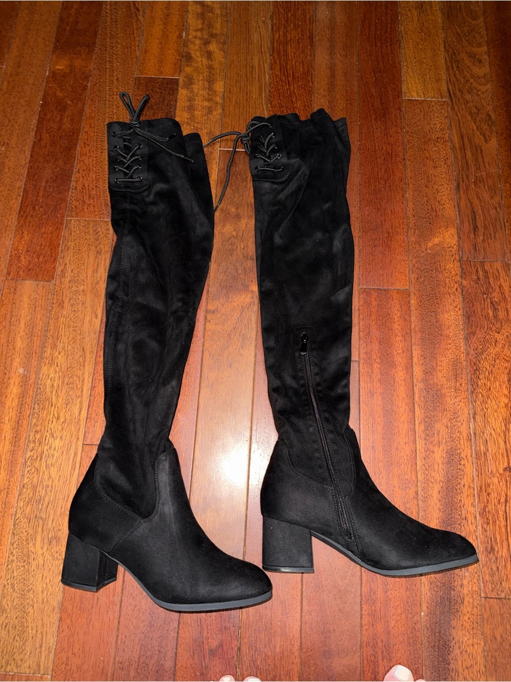 Dream Pairs Laurence Women’s Black Over-the-Knee Boots Size 8.5 Like New